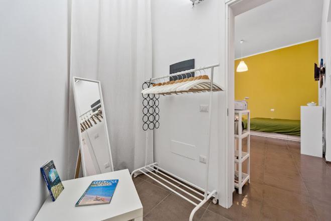 Hometolove Marina Cagliari Exterior foto